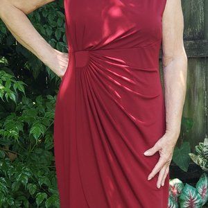 CONNECTED Sz 16 Maroon Red Knee Length Sleeveless Stretch Dress